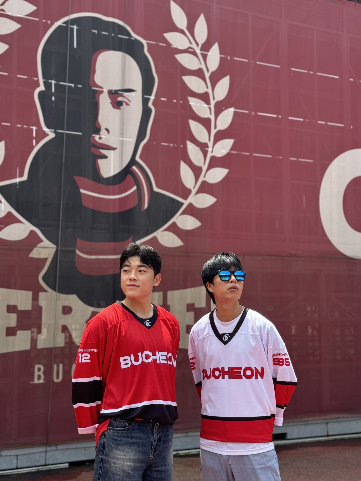 투샷 정면(1).jpg