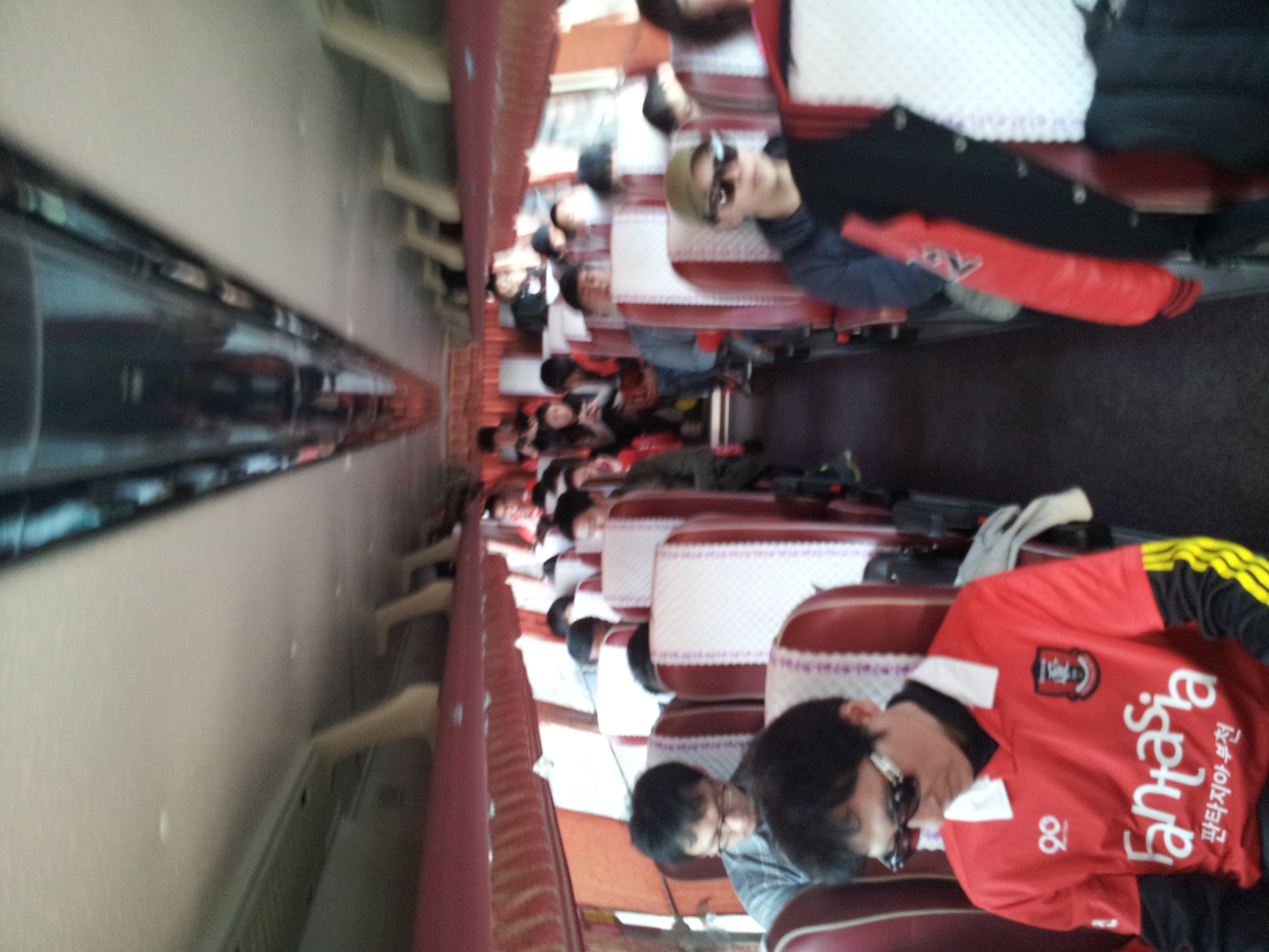 20130427_163437.jpg : 극적인 승리를 보고 가는 중.