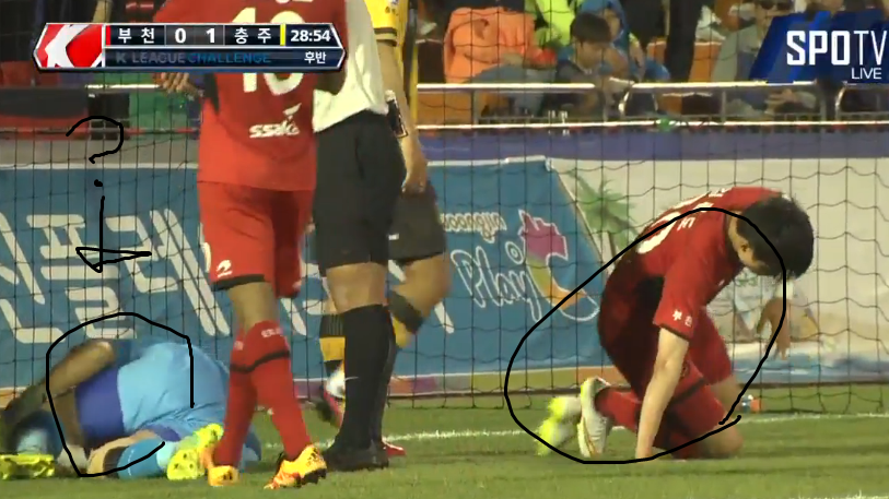 dfgdfgsdf.png : 부천vs충주 심판짓