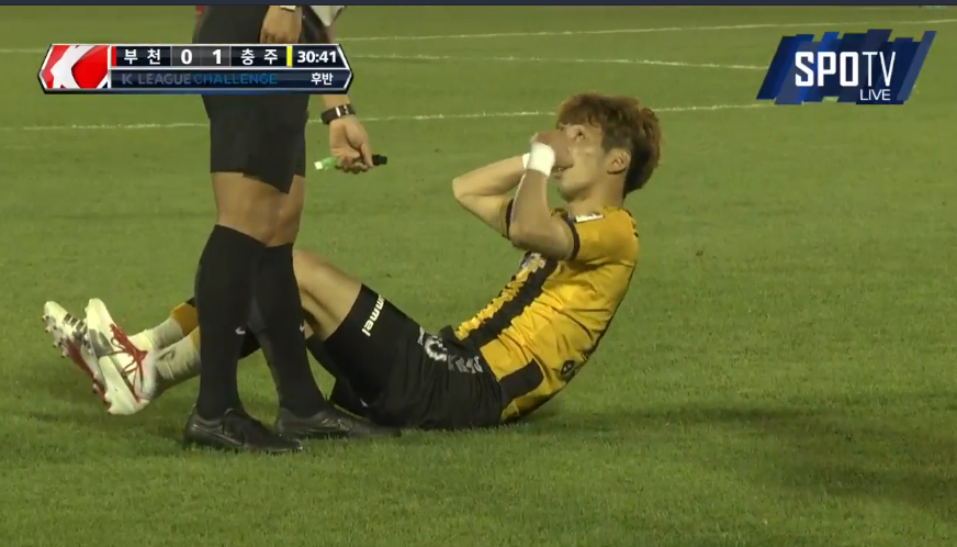 gfhdfghdfghd.png : 부천vs충주 심판짓