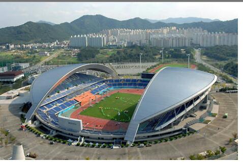 Screenshot_2013-06-03-10-34-07-1.jpg : 광주월드컵경기장이....